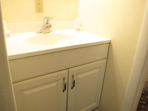 Maridel Motel - photo 12