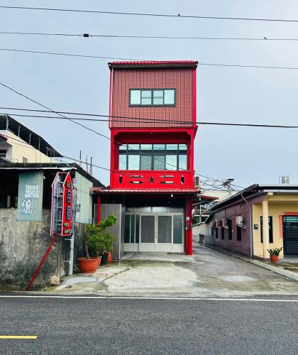 Hello - carbon neutral hotel in Pingtung