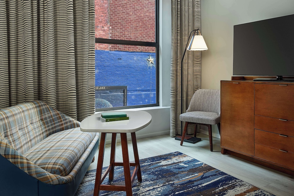 The Bankers Alley Hotel Nashville Tapestry Collection by Hilton - photo 16