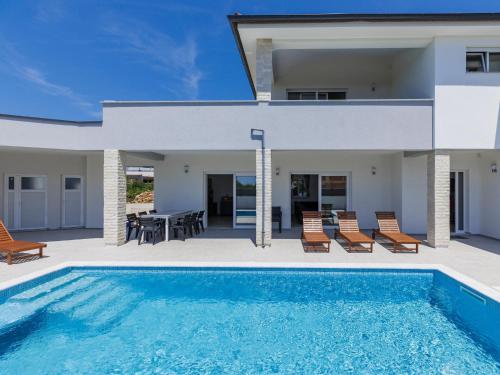 Villa Kliska by Interhome — 4-Star Luxury Hotel in Vodnjan, Croatia