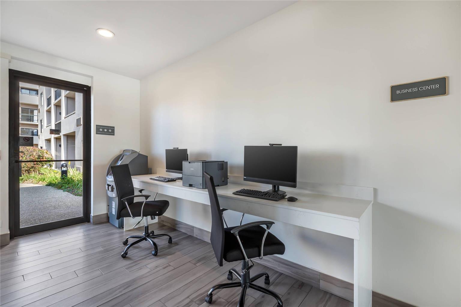 Comfort Inn & Suites Arlington Heights Buffalo Grove - photo 32