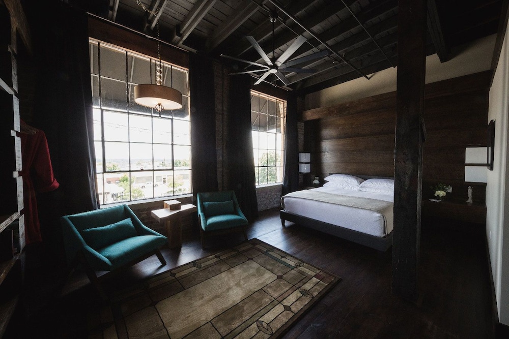 GunRunner Boutique Hotel - photo 19