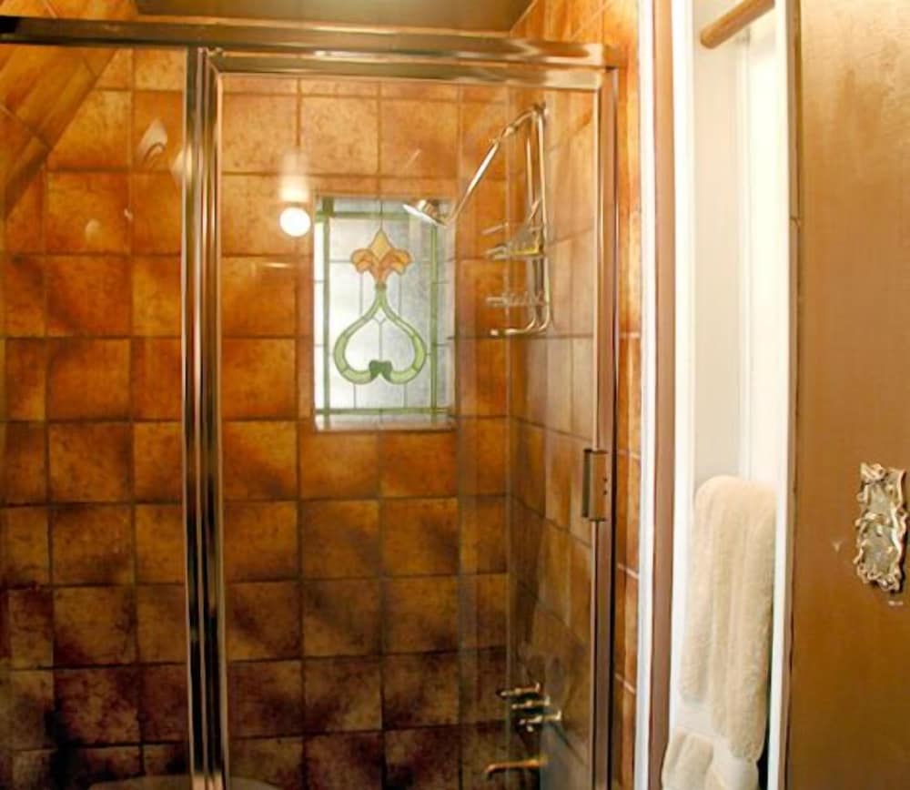 Always Inn Idyllwild Vacation Cottages - photo 20