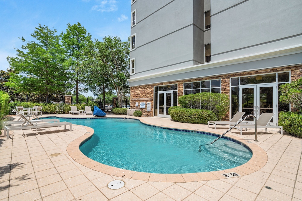 Holiday Inn Baton Rouge College Drive I 10 by IHG - photo 26