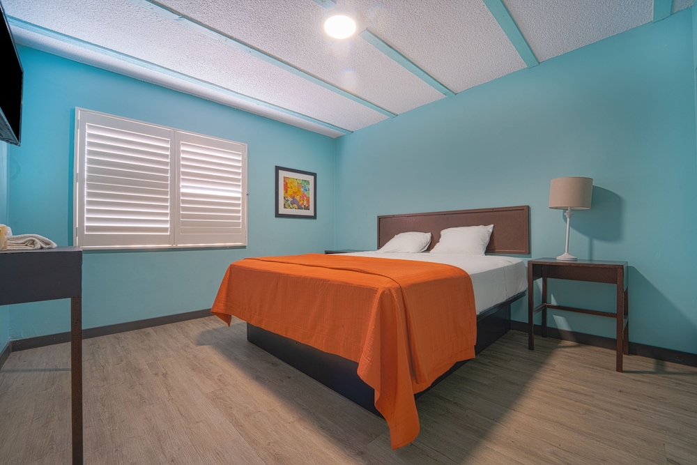 NOHO Hotel near Universal Studios Hollywood - photo 7