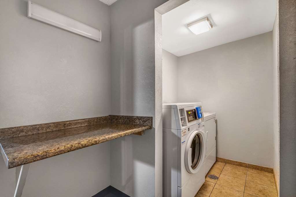 Motel 6 Elk Grove Village IL O'Hare - photo 24