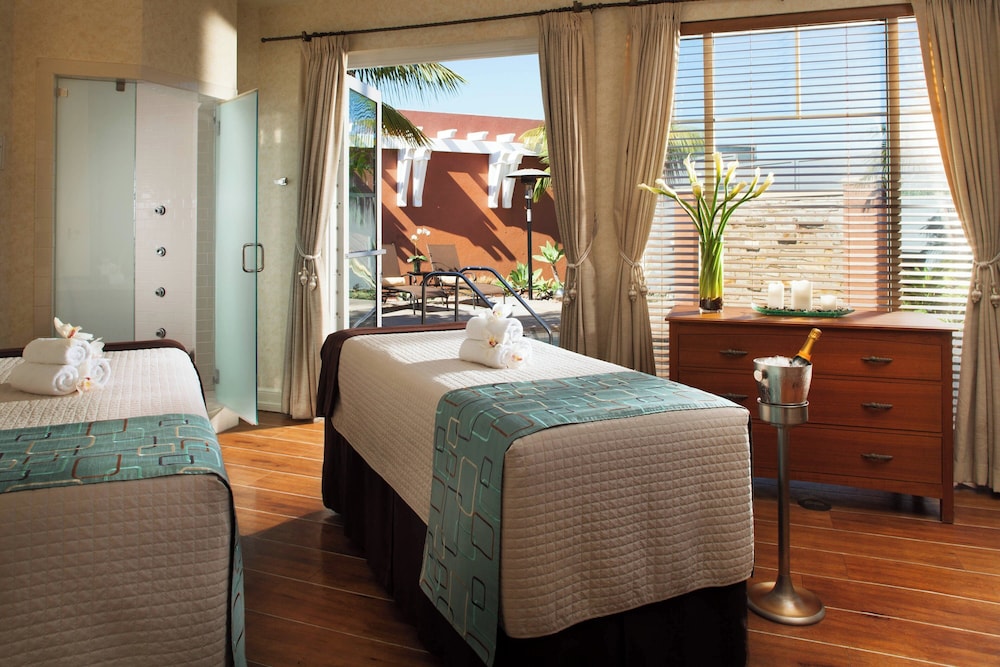 Laguna Cliffs Marriott Resort and Spa - photo 36