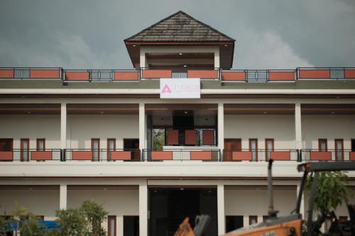 Ntala - carbon neutral hotel in Unknown City