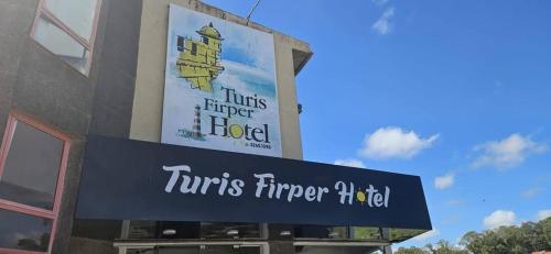 Turis Firper Hotel 21937822 — Chui