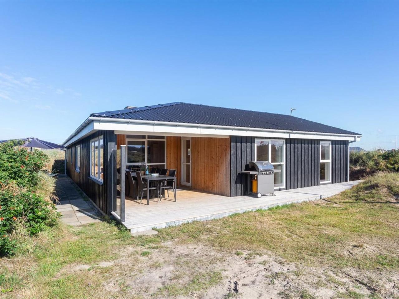 Holiday Home Mano 200m from the sea by Interhome — 4-Star Luxury Hotel in Lokken, Denmark