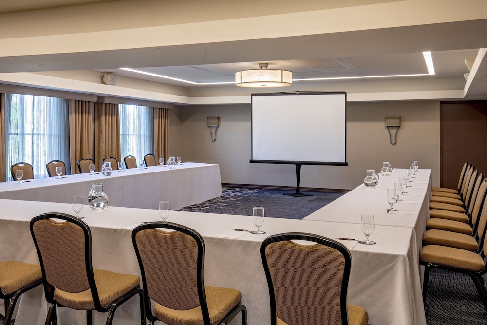 Sheraton Boston Needham Hotel - photo 23