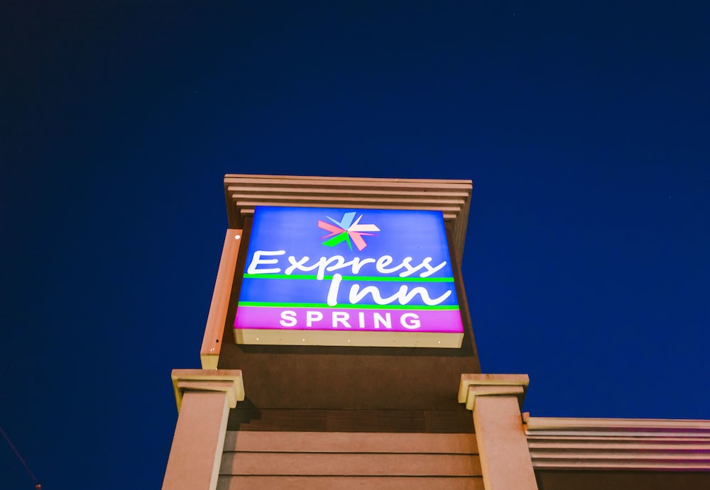 Express Inn Spring - photo 51