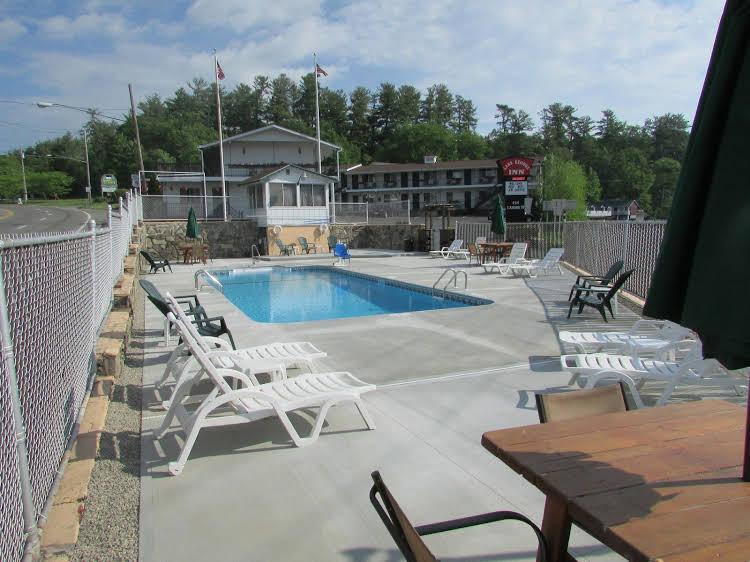 The Lake George Inn - photo 5