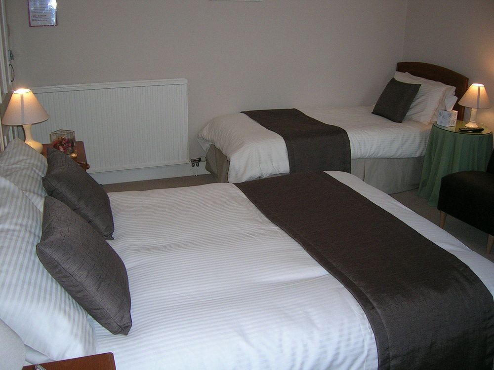 Achnacarry Guest House — 4-Star Luxury Hotel in Perth, United Kingdom