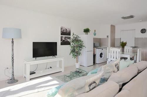 Luxury Beachfront Apartment in Big Bay 2 bedroom