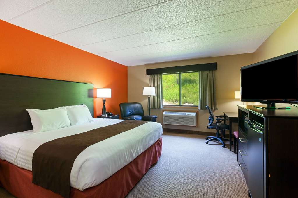 AmericInn by Wyndham Algona - photo 14
