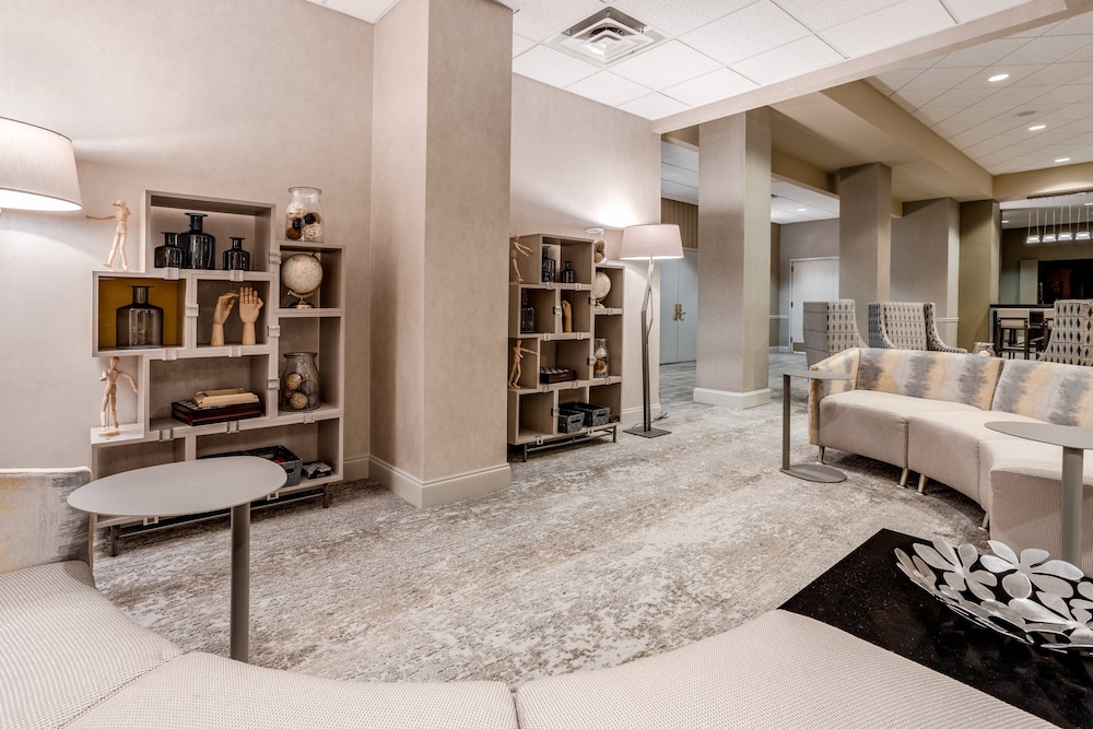 Holiday Inn Lafayette City Centre by IHG - photo 2