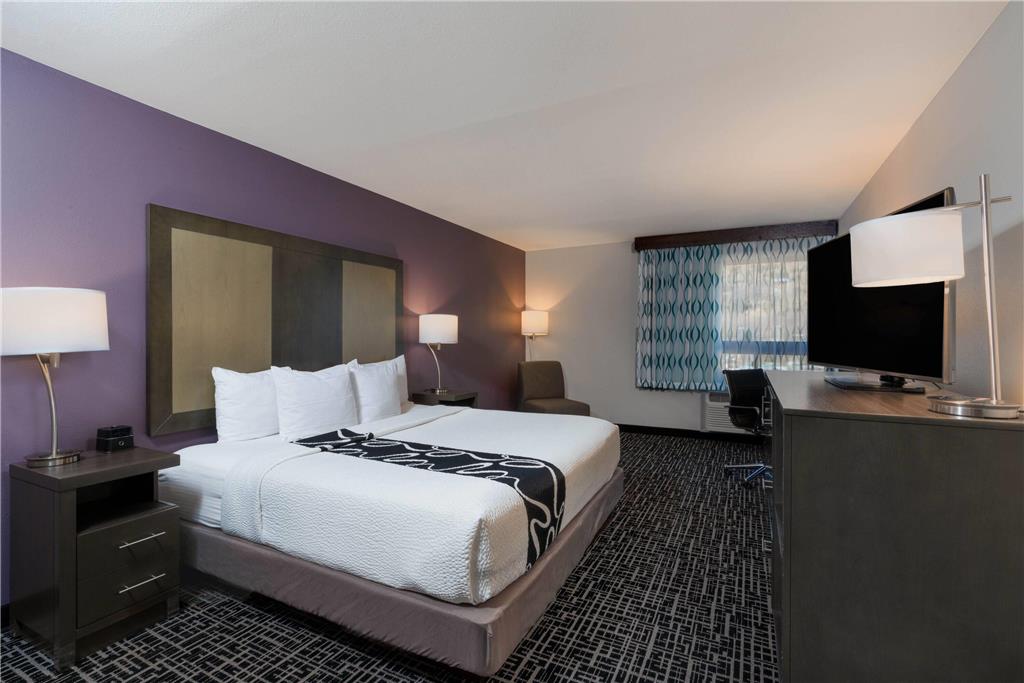 La Quinta Inn & Suites by Wyndham Glenwood Springs - photo 26