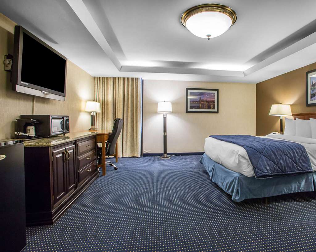 Quality Inn Schaumburg Chicago near the Mall - photo 13