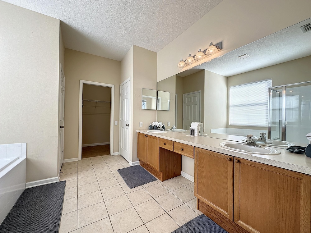 Luxury 6BD 3 5BA Pool Home in Windsor Palms Resort - photo 21