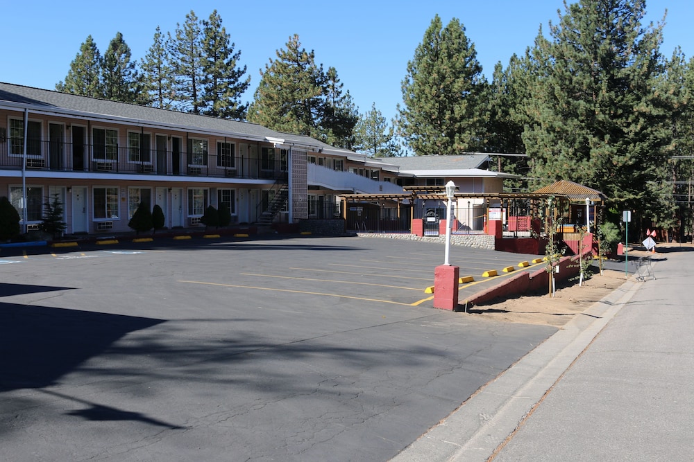 Bluelake Inn at Tahoe - photo 23