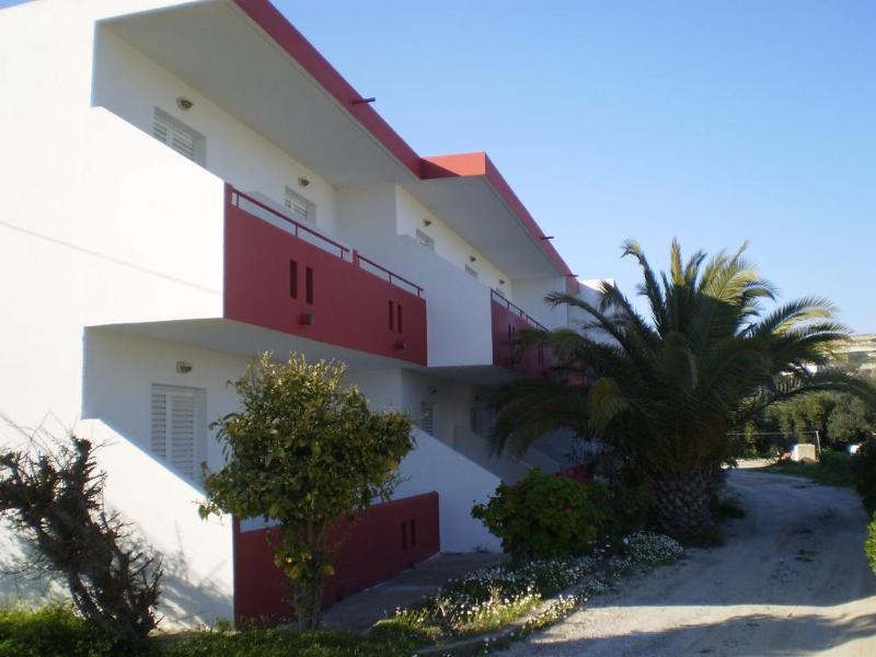 Alexis Studios — Kefalos