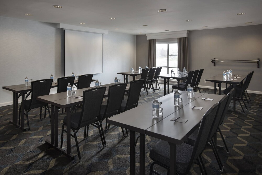 Residence Inn Syracuse Carrier Circle - photo 15
