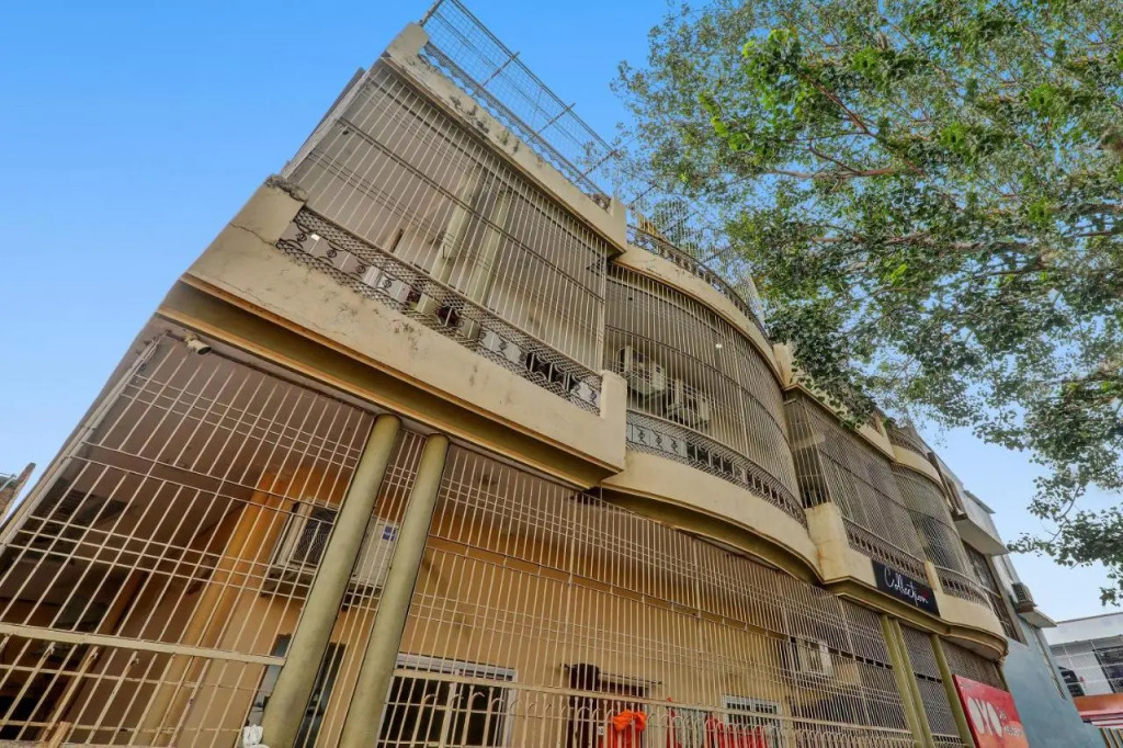 Collection O 70329 The Dev Hotel - last minute hotel in Varanasi