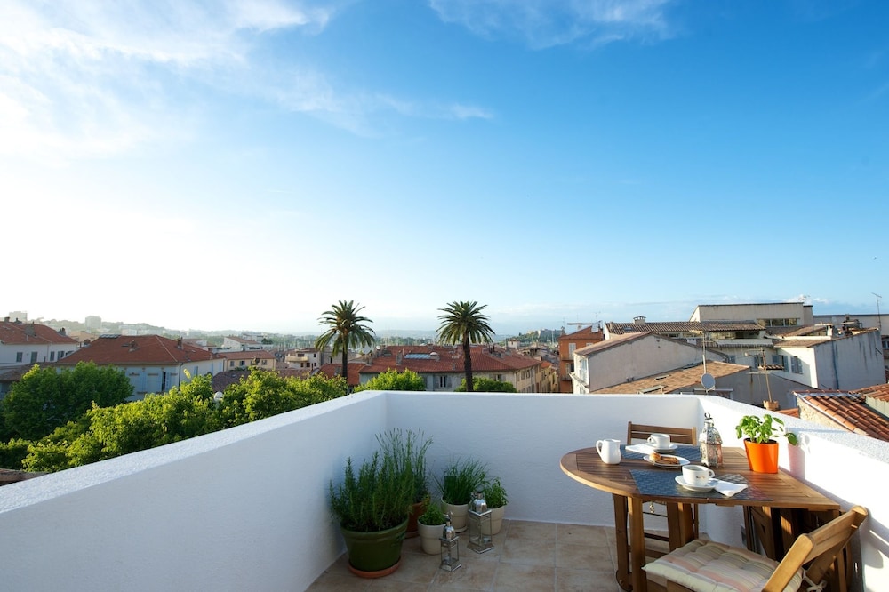 Rue Sade B and B in Antibes, France