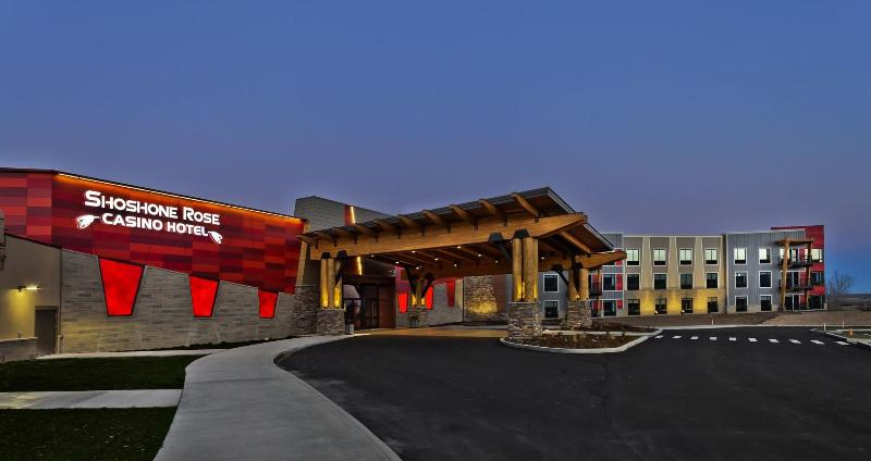 Shoshone Rose Casino Hotel — Lander