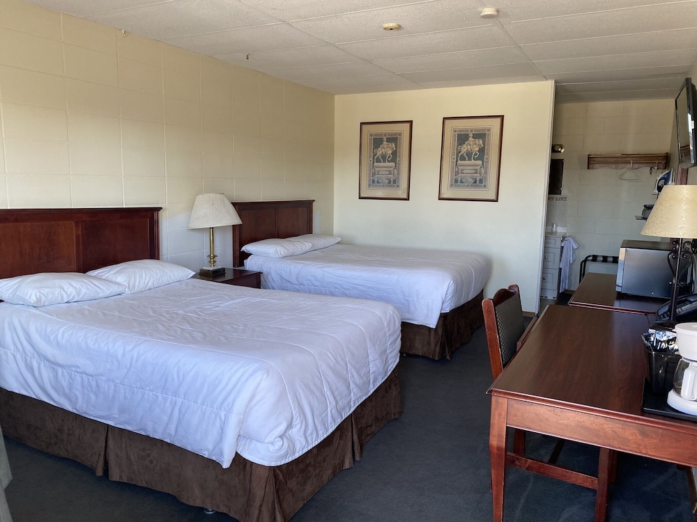 Bavarian Inn — hotel in Sault Ste. Marie
