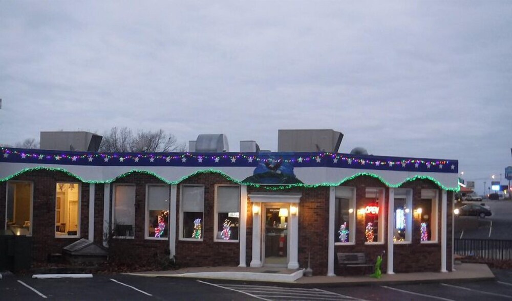 Colonial Mountain Inn - photo 42