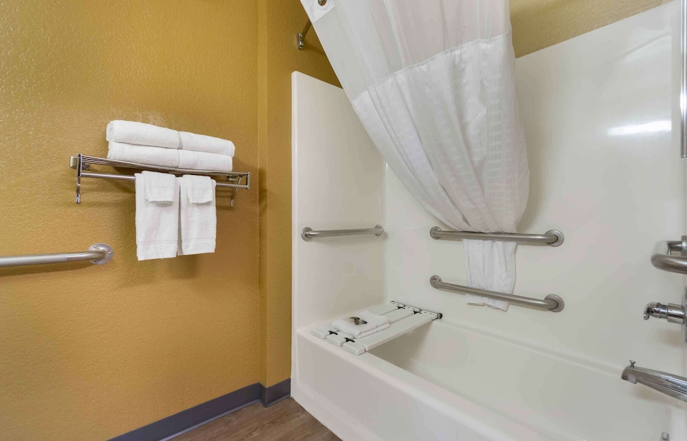 Extended Stay America Suites Seattle Kent - photo 22