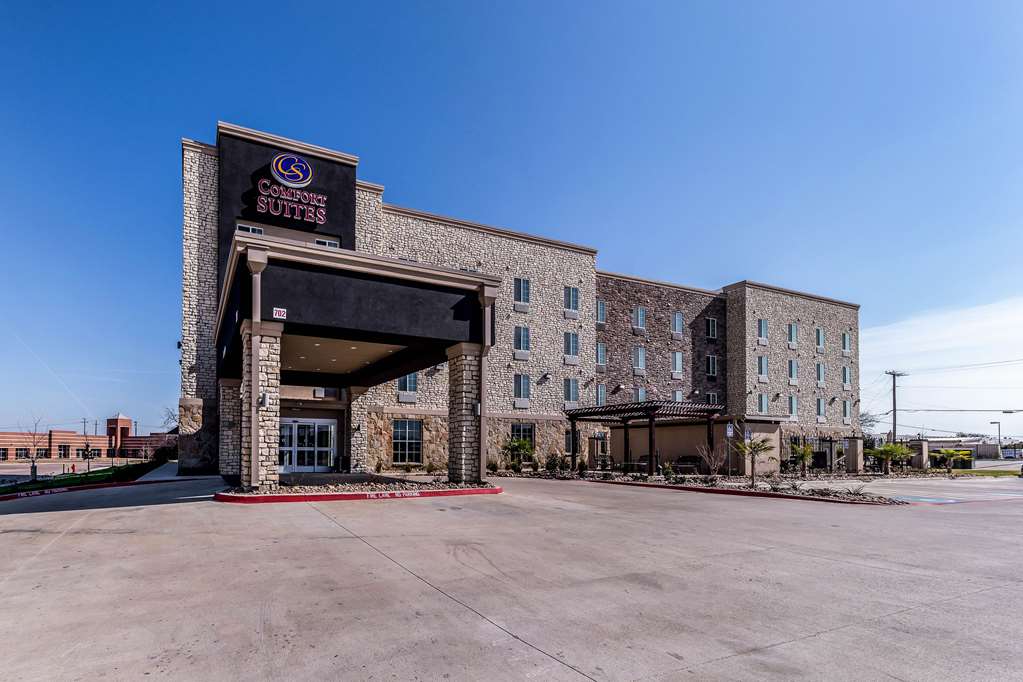 Comfort Suites Grand Prairie Arlington North - photo 3