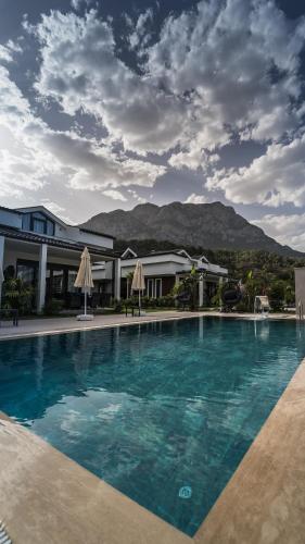 Meta Homes — 4-Star Luxury Hotel in Kemer, Turkey