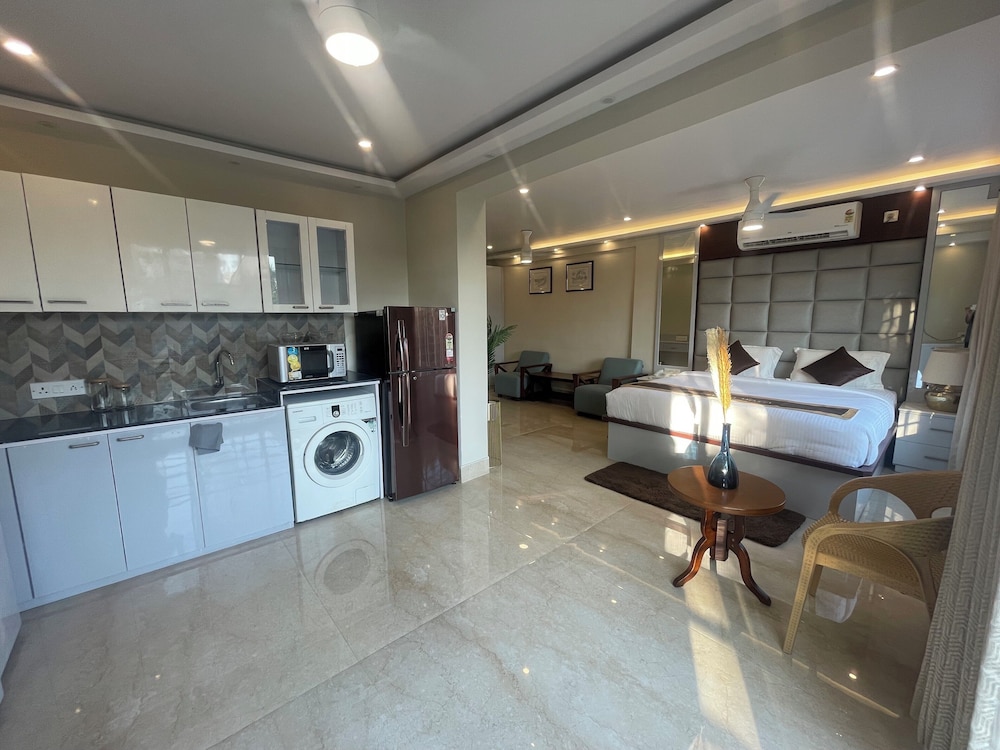 The Crystal Newtown Kolkata — Barasat