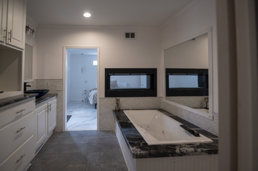 Swan Lake Resort Rentals - photo 172