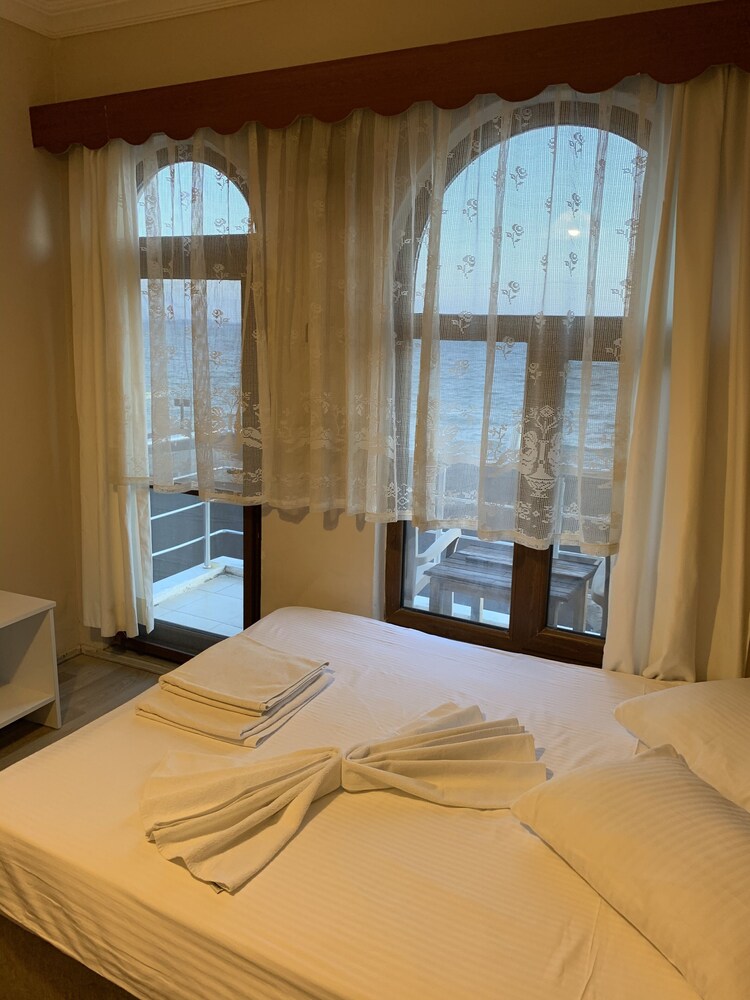 Kybele Tayfa Otel — Candarli — photo 4
