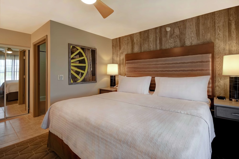 Homewood Suites by Hilton at The Waterfront - photo 23