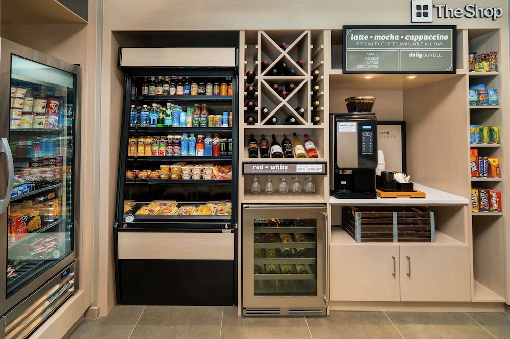 Hilton Garden Inn Cedar Park Austin - photo 43