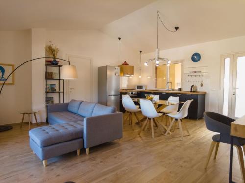 Attic With a View - carbon neutral hotel in Fluminimaggiore