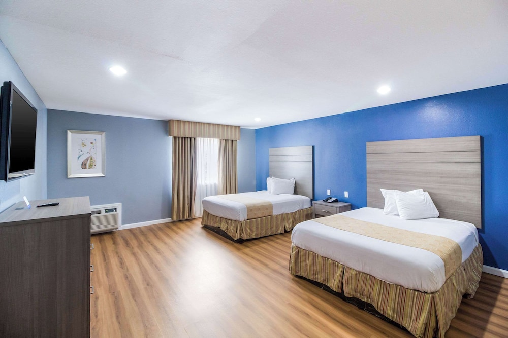 Rodeway Inn & Suites Port Arthur Groves - photo 23