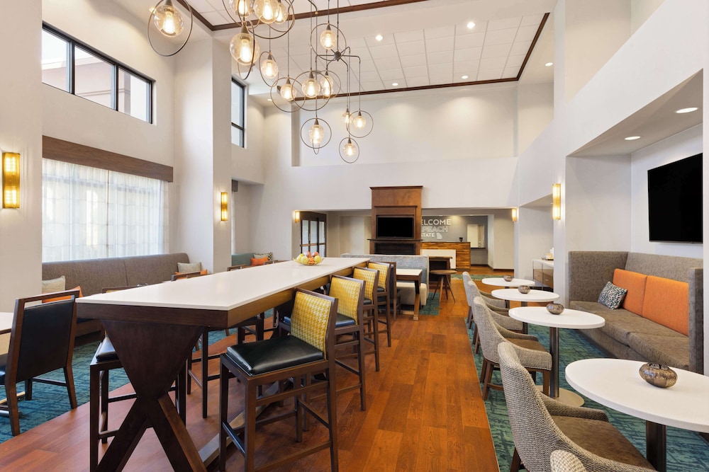 Hampton Inn & Suites Savannah Airport - featured photo