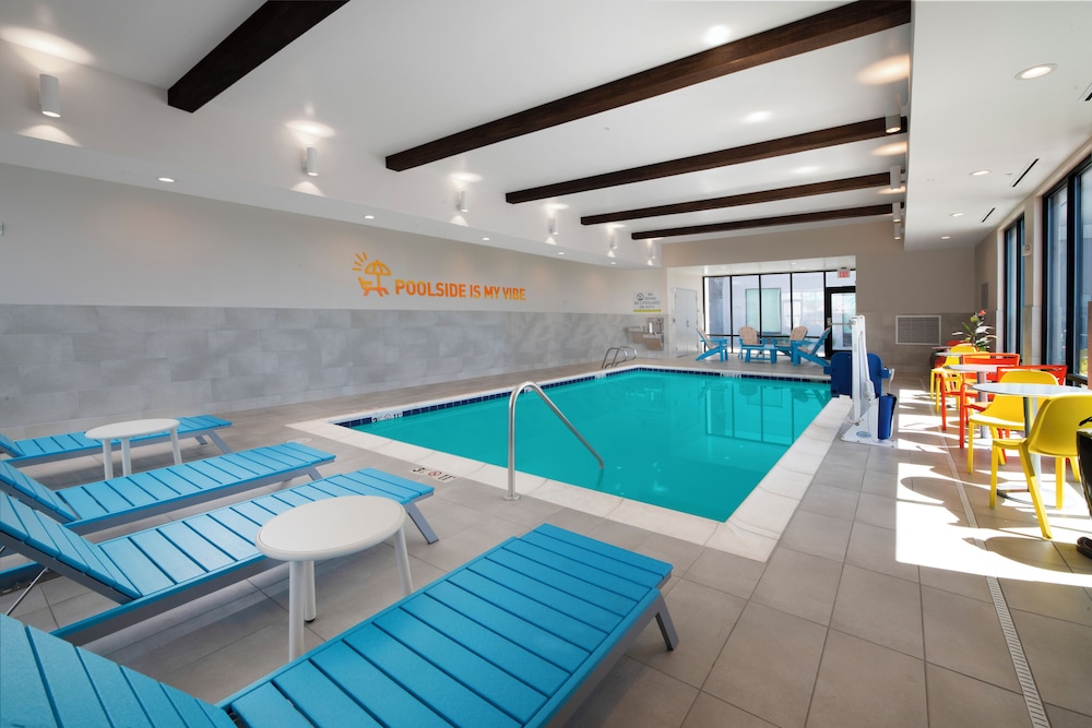 Home2 Suites by Hilton Albuquerque Airport - photo 40