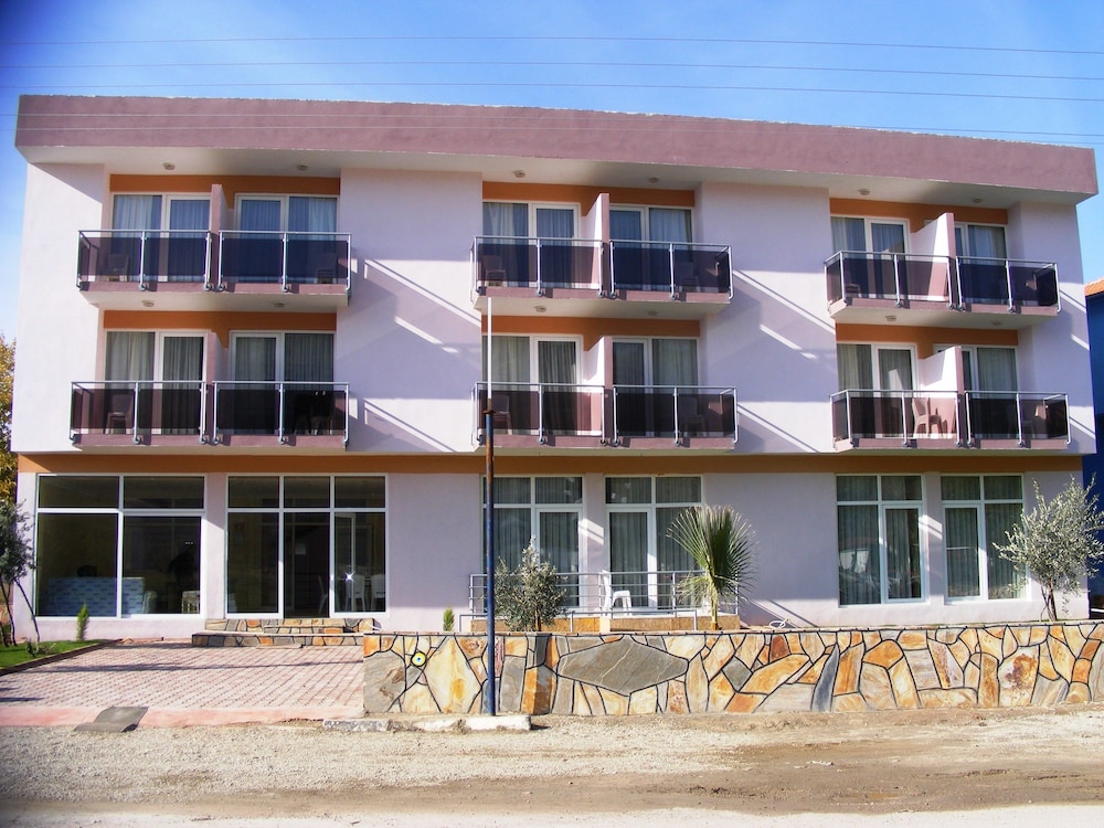 Haciely Apart Otel — Pamukkale