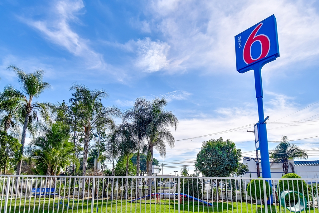 Motel 6 Garden Grove - photo 4