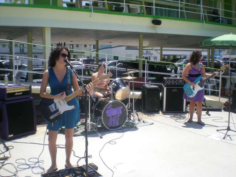 Caribbean Motel - photo 16