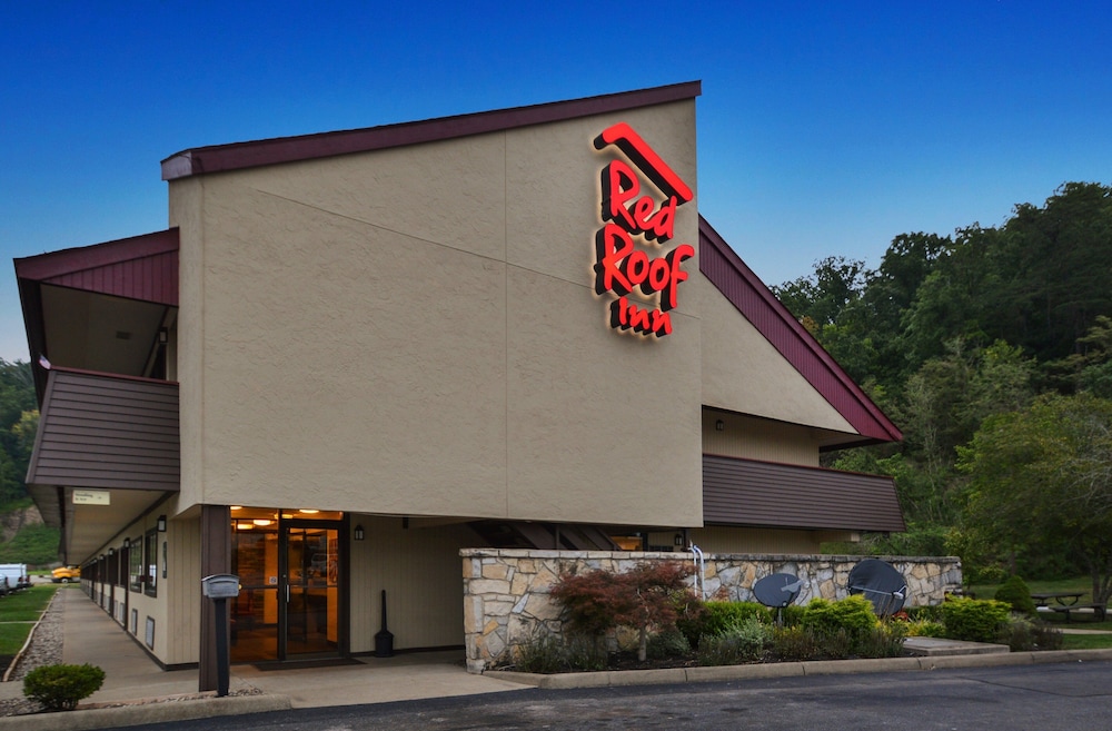 Red Roof Inn Charleston West Hurricane WV - photo 18