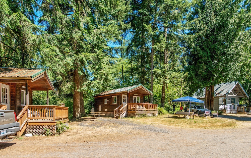 Chehalis Camping Resort Cottage 1 - photo 23
