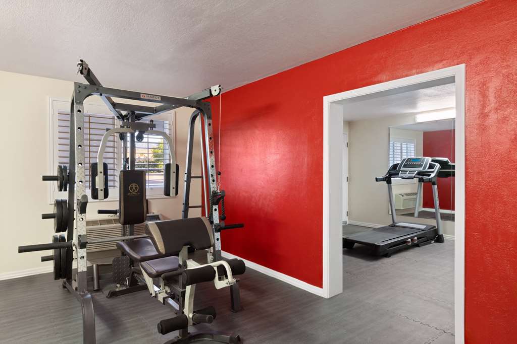 Ramada by Wyndham Kingman - photo 7